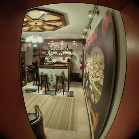 מלון Arthotel Mini-hotel 3*