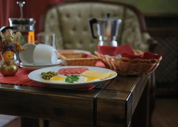 Arthotel Mini-hotel Otel 3*